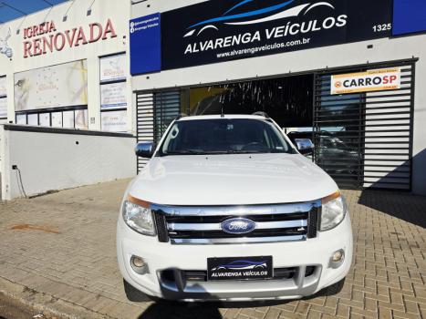 FORD Ranger 3.2 20V CABINE DUPLA 4X4 LIMITED PLUS TURBO DIESEL AUTOM�TICO, Foto 3