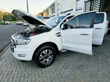 FORD Ranger 3.2 20V CABINE DUPLA 4X4 LIMITED PLUS TURBO DIESEL AUTOM�TICO, Foto 14
