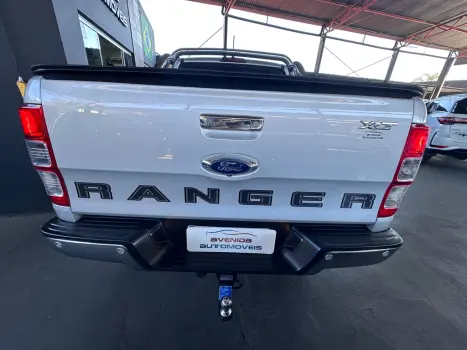 FORD Ranger 3.2 20V XLT 4X4 CABINE DUPLA TURBO DIESEL AUTOM�TICO, Foto 5
