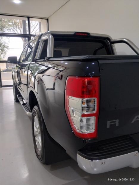 FORD Ranger 3.2 20V XLT 4X4 CABINE DUPLA TURBO DIESEL AUTOM�TICO, Foto 15