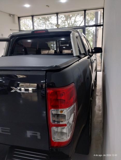 FORD Ranger 3.2 20V XLT 4X4 CABINE DUPLA TURBO DIESEL AUTOM�TICO, Foto 19