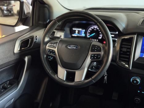 FORD Ranger 3.2 20V XLT 4X4 CABINE DUPLA TURBO DIESEL AUTOM�TICO, Foto 9