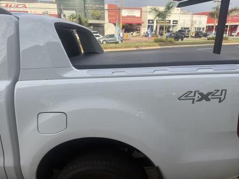 FORD Ranger 3.2 20V CABINE DUPLA 4X4 LIMITED TURBO DIESEL AUTOM�TICO, Foto 7