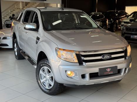 FORD Ranger 3.2 20V XLT 4X4 CABINE DUPLA TURBO DIESEL AUTOM�TICO, Foto 2