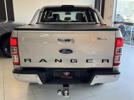 FORD Ranger 3.2 20V XLT 4X4 CABINE DUPLA TURBO DIESEL AUTOM�TICO, Foto 6