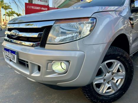 FORD Ranger 3.2 20V XLT 4X4 CABINE DUPLA TURBO DIESEL AUTOM�TICO, Foto 8