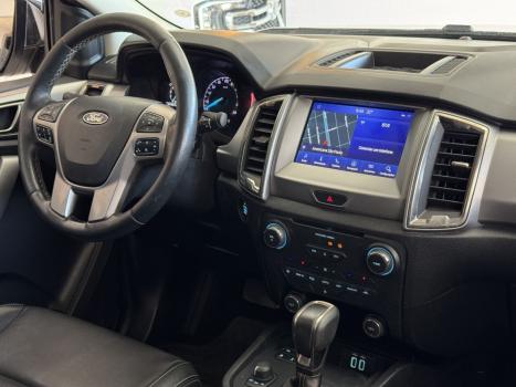 FORD Ranger 3.2 20V CABINE DUPLA 4X4 LIMITED TURBO DIESEL AUTOM�TICO, Foto 13