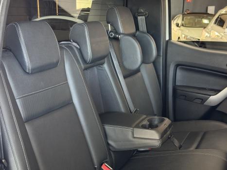 FORD Ranger 3.2 20V CABINE DUPLA 4X4 LIMITED TURBO DIESEL AUTOM�TICO, Foto 14