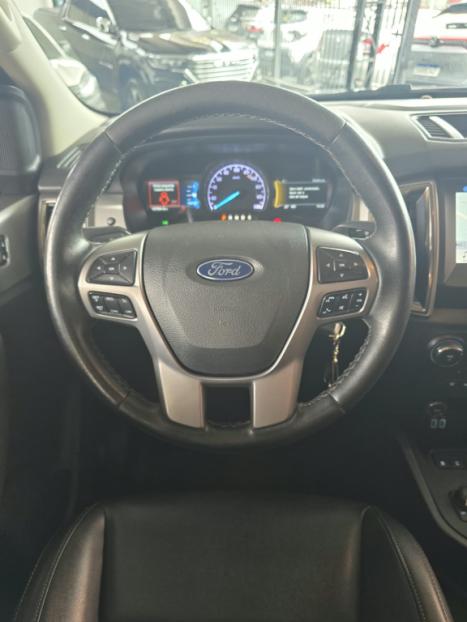 FORD Ranger 3.2 20V XLT 4X4 CABINE DUPLA TURBO DIESEL AUTOM�TICO, Foto 3