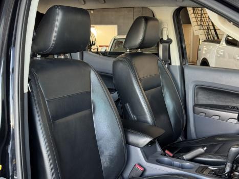 FORD Ranger 3.2 20V CABINE DUPLA 4X4 LIMITED TURBO DIESEL AUTOM�TICO, Foto 10
