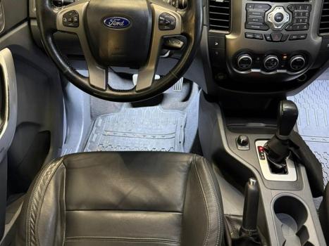 FORD Ranger 3.2 20V CABINE DUPLA 4X4 LIMITED TURBO DIESEL AUTOM�TICO, Foto 6