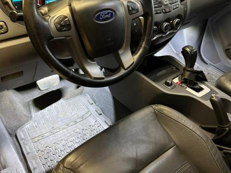 FORD Ranger 3.2 20V CABINE DUPLA 4X4 LIMITED TURBO DIESEL AUTOM�TICO, Foto 7