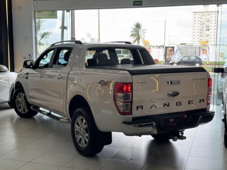 FORD Ranger 3.2 20V CABINE DUPLA 4X4 LIMITED TURBO DIESEL AUTOMÁTICO, Foto 3