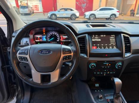 FORD Ranger 3.2 20V XLT 4X4 CABINE DUPLA TURBO DIESEL AUTOMÁTICO, Foto 12