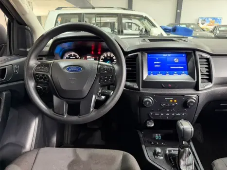 FORD Ranger 3.2 20V CABINE DUPLA 4X4 STORM TURBO DIESEL AUTOMÁTICO, Foto 8