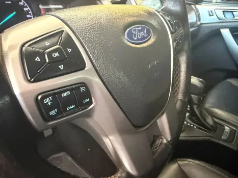 FORD Ranger 3.2 20V XLT 4X4 CABINE DUPLA TURBO DIESEL AUTOMÁTICO, Foto 2