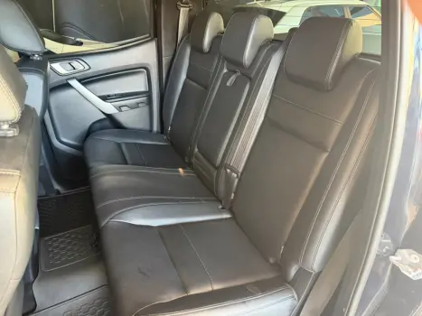 FORD Ranger 3.2 20V XLT 4X4 CABINE DUPLA TURBO DIESEL AUTOMÁTICO, Foto 12
