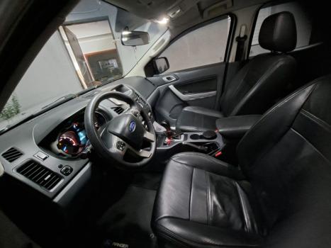 FORD Ranger 3.2 20V XLT 4X4 CABINE DUPLA TURBO DIESEL AUTOMÁTICO, Foto 10