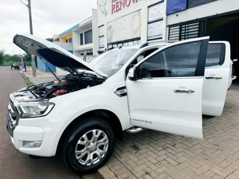 FORD Ranger 3.2 20V CABINE DUPLA 4X4 LIMITED PLUS TURBO DIESEL AUTOMÁTICO, Foto 13
