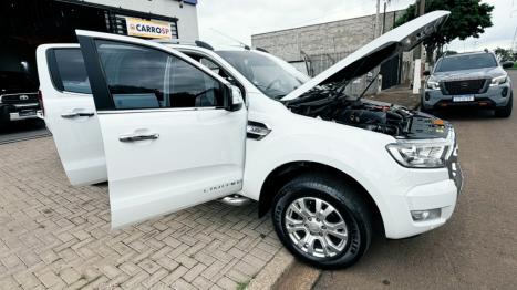 FORD Ranger 3.2 20V CABINE DUPLA 4X4 LIMITED PLUS TURBO DIESEL AUTOMÁTICO, Foto 15