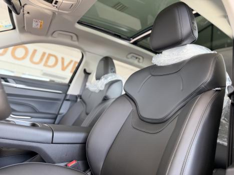 GWM Haval H6 1.5 16V 4P FLEX HEV ONE AWD E-TRACTION AUTOM�TICO, Foto 10