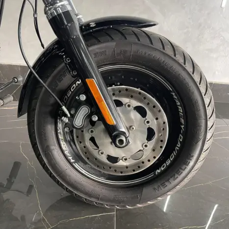 HARLEY DAVIDSON Dyna Fat Bob 1600, Foto 12