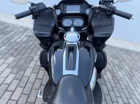HARLEY DAVIDSON Road Glide Ultra 1800, Foto 5