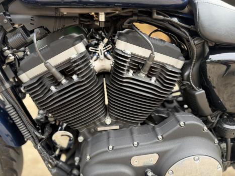 HARLEY DAVIDSON Sportster XL 883 IRON, Foto 8