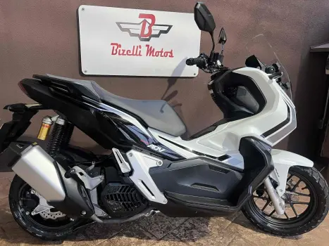 HONDA ADV 150 ABS, Foto 3