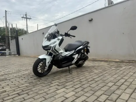 HONDA ADV 150 ABS, Foto 3