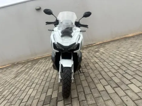 HONDA ADV 150 ABS, Foto 4