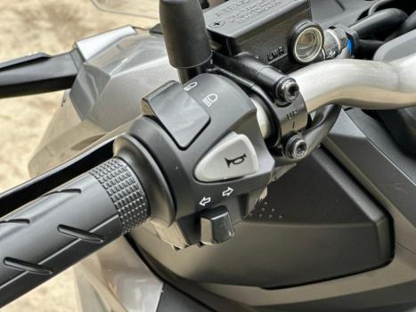 HONDA ADV 160 , Foto 10