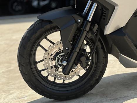 HONDA ADV 160 , Foto 10