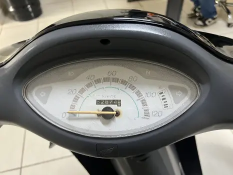 HONDA Biz 100 , Foto 10