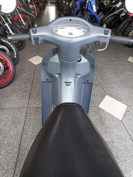 HONDA Biz 100 ES, Foto 6