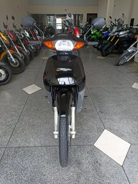 HONDA Biz 100 ES, Foto 5