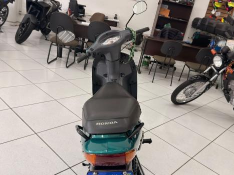 HONDA Biz 100 ES, Foto 4