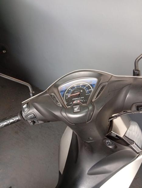 HONDA Biz 110 I , Foto 4