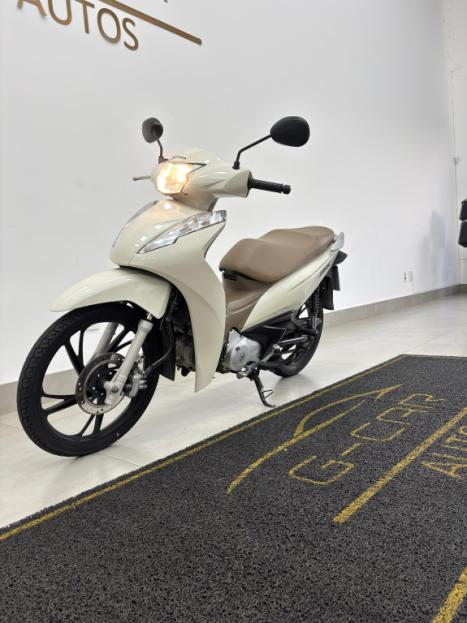 HONDA Biz 125 +, Foto 6