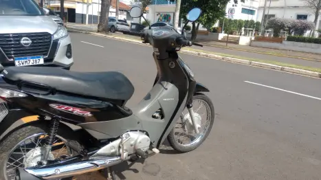 HONDA Biz 125 ES, Foto 4