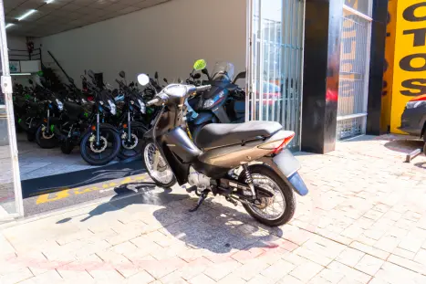 HONDA Biz 125 ES, Foto 3