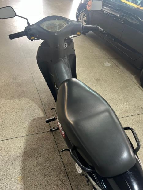 HONDA Biz 125 ES, Foto 4