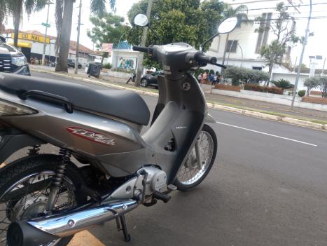 HONDA Biz 125 ES, Foto 2