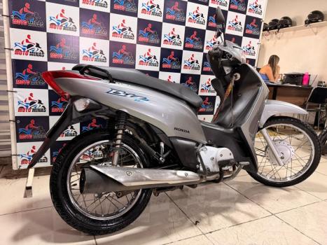HONDA Biz 125 ES, Foto 4