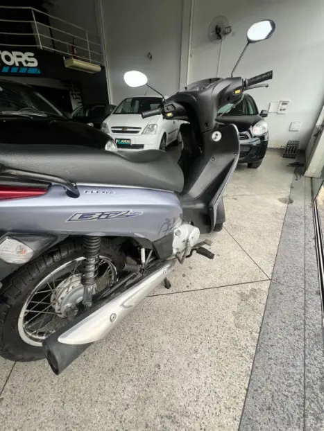 HONDA Biz 125 ES, Foto 2
