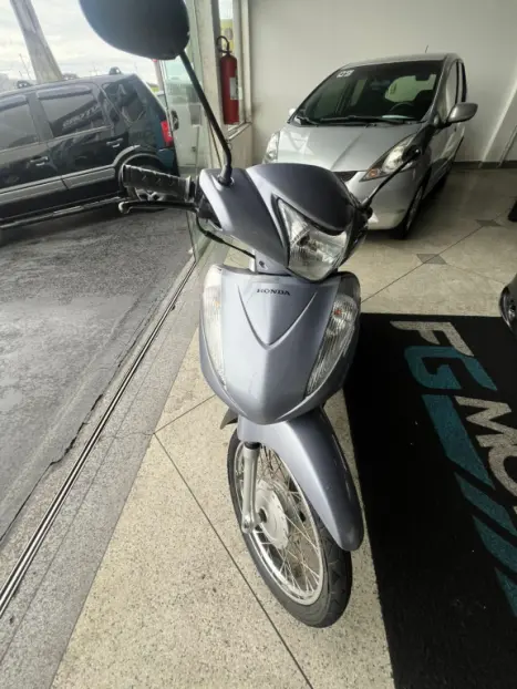 HONDA Biz 125 ES, Foto 6