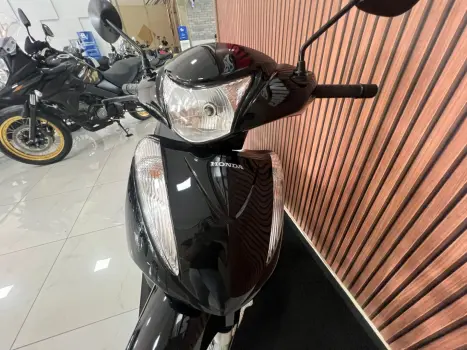 HONDA Biz 125 ES, Foto 3