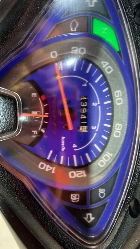 HONDA Biz 125 ES, Foto 3