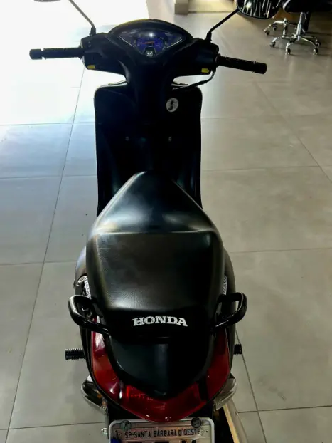 HONDA Biz 125 ES, Foto 4