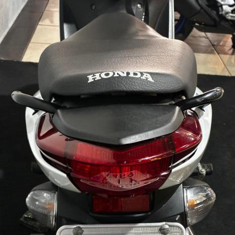 HONDA Biz 125 EX, Foto 2